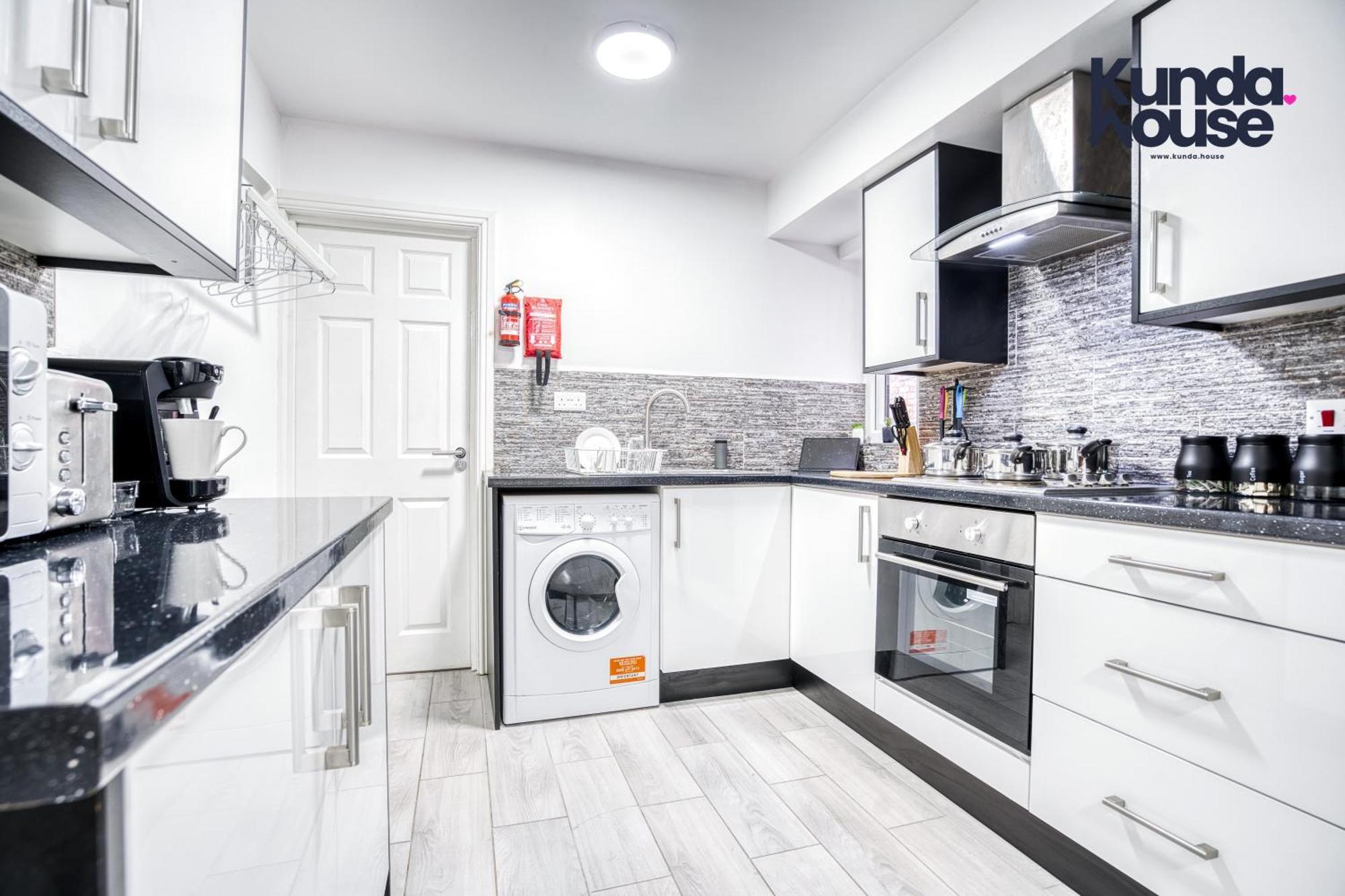 Cosy Apartments - City Living Made Elegant - Бирмингем Экстерьер фото